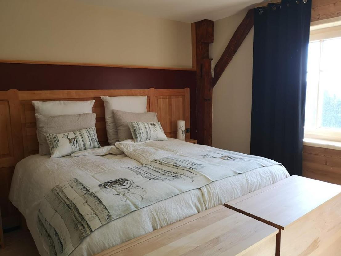 Maison Le Rozet Les Gras Bagian luar foto